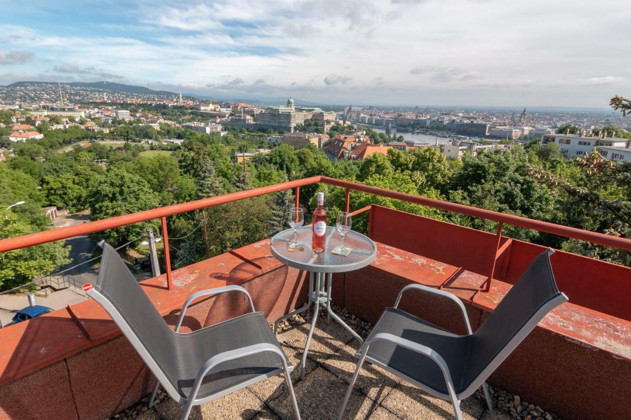 Apartment On Gellert Hill Downtown With Free Garage & Castle View Budapeşte Dış mekan fotoğraf